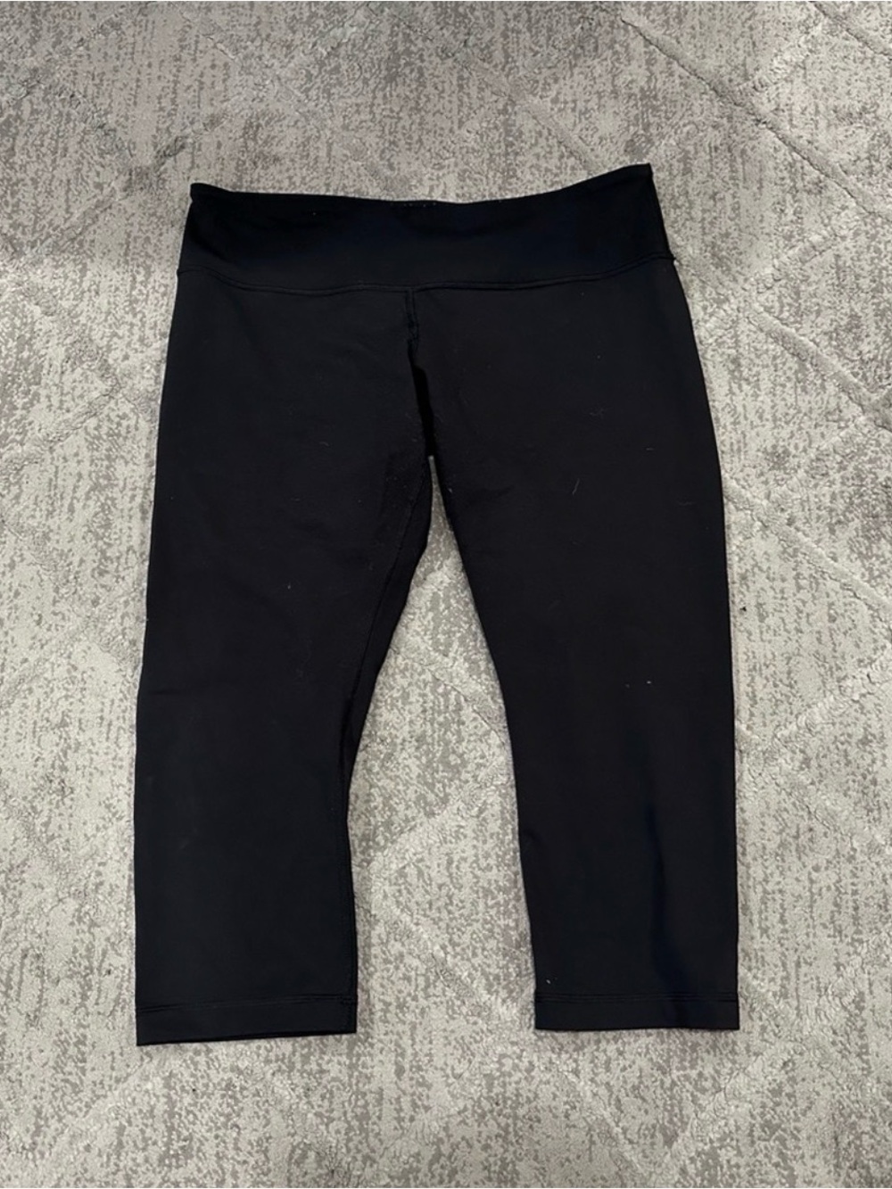 Lululemon Black Wunder Under Crop Leggings 12